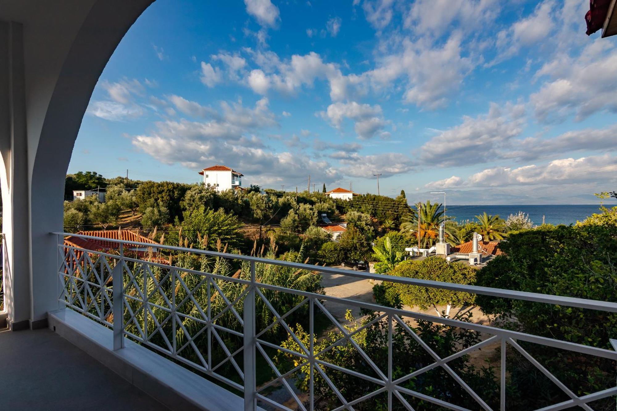 Peroulia Beach Houses Koroni  Bagian luar foto